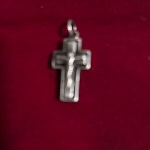 Elegant Silver Cross Necklace